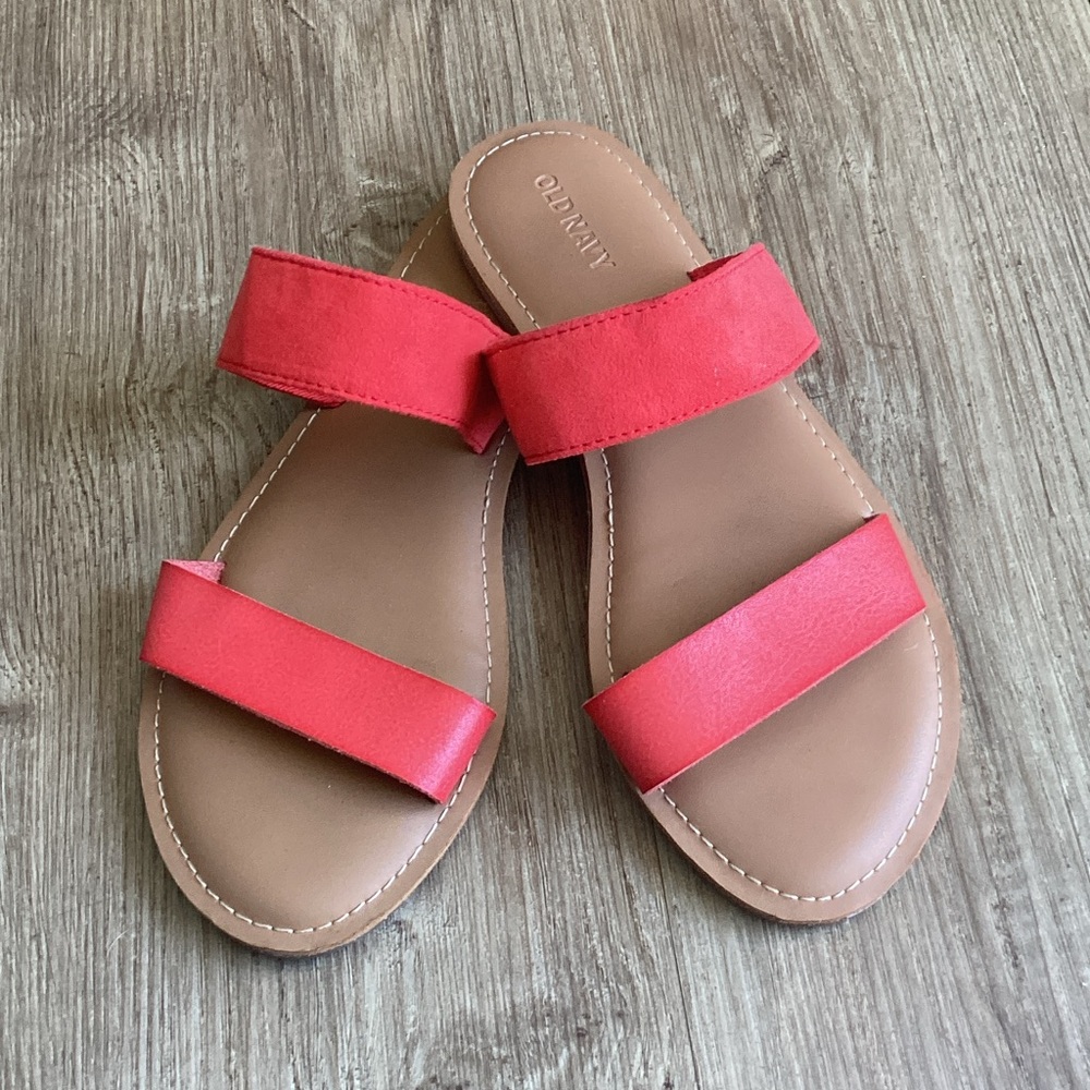 Old Navy Women's Bright Red Sandals